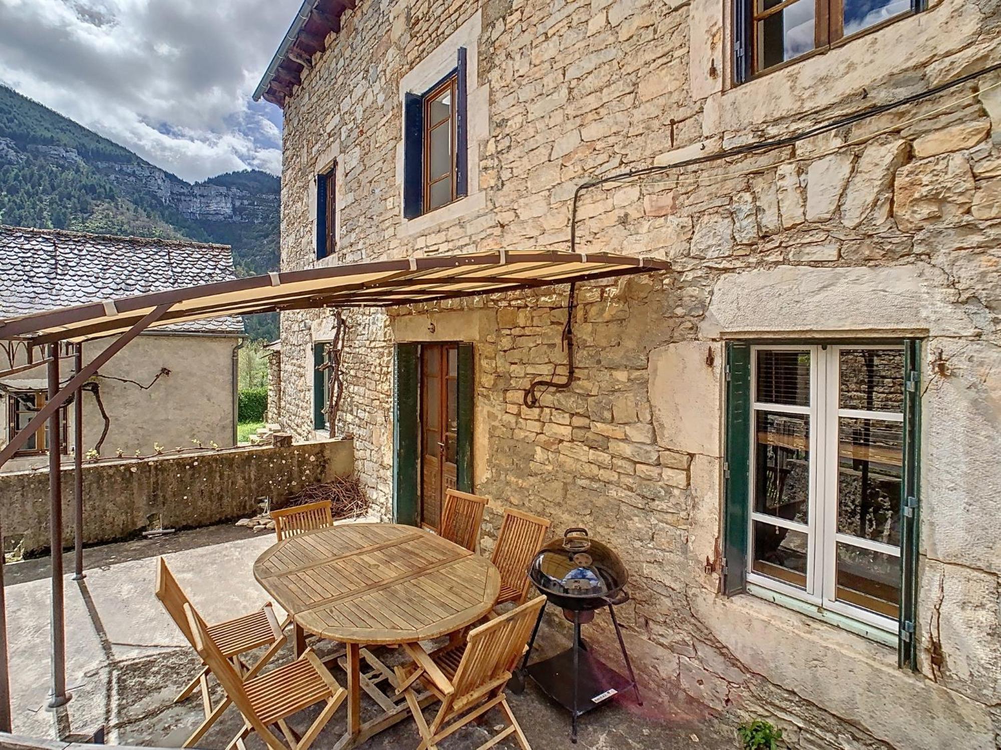 Gorges Du Tarn Gite En Pierres Avec Terrasse Quezac  외부 사진